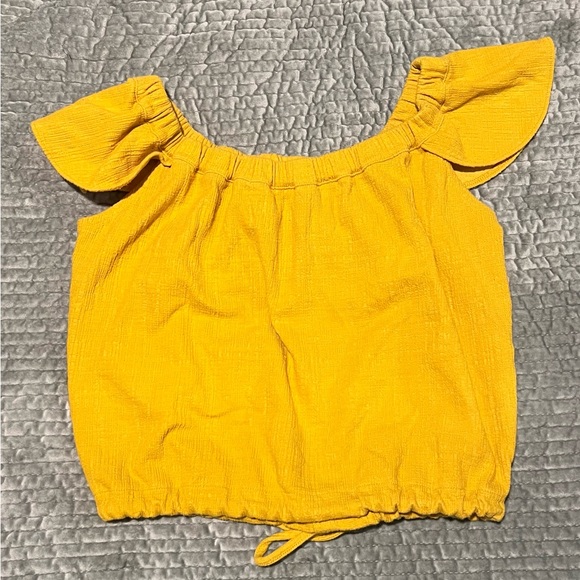 Texture & Thread Off-the-Shoulder Top - Picture 5 of 6